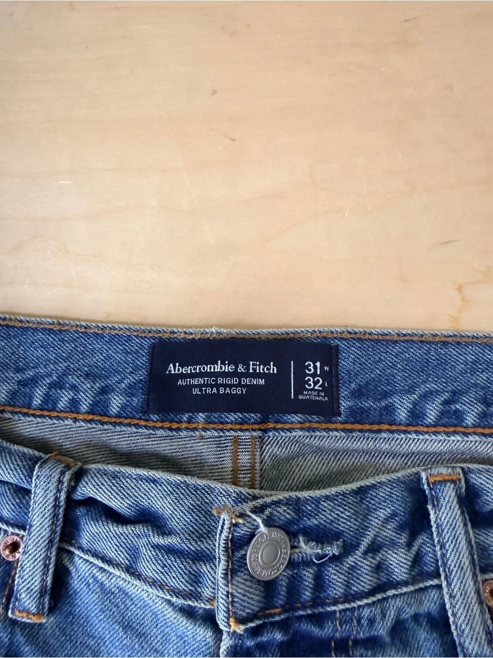 Abercrombie & Fitch Men's Authentic RIgid Denim Ultra Baggy  31 x 32